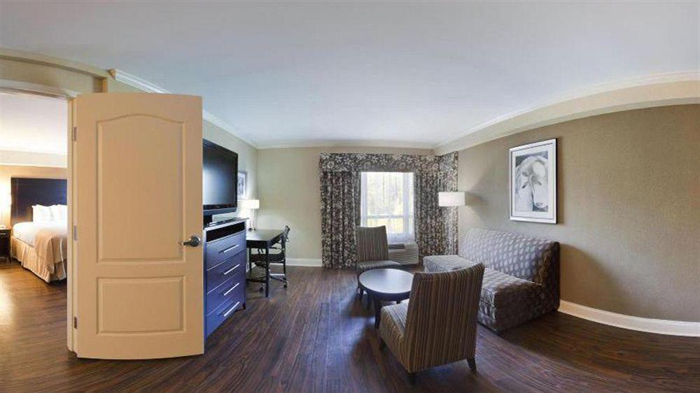 Holiday Inn Macon North By Ihg Exterior photo